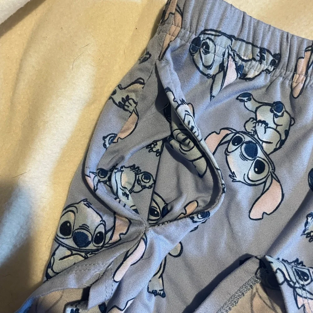 Blue Stitch Print Pajama Shorts - Picture 5 of 6